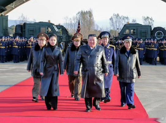 小将军又长大了些….