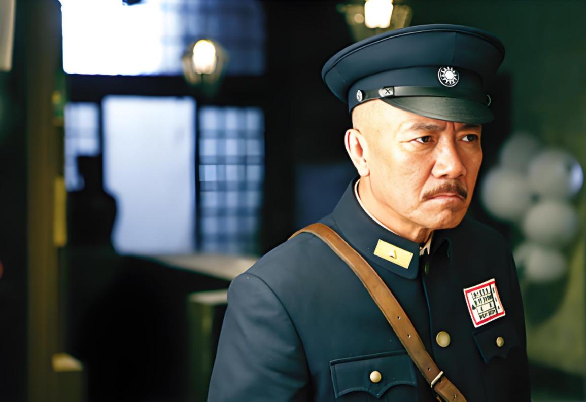 有人问：马占山明明投靠了日本人，为啥还能被称为爱国将领。网友是这样回答的：如