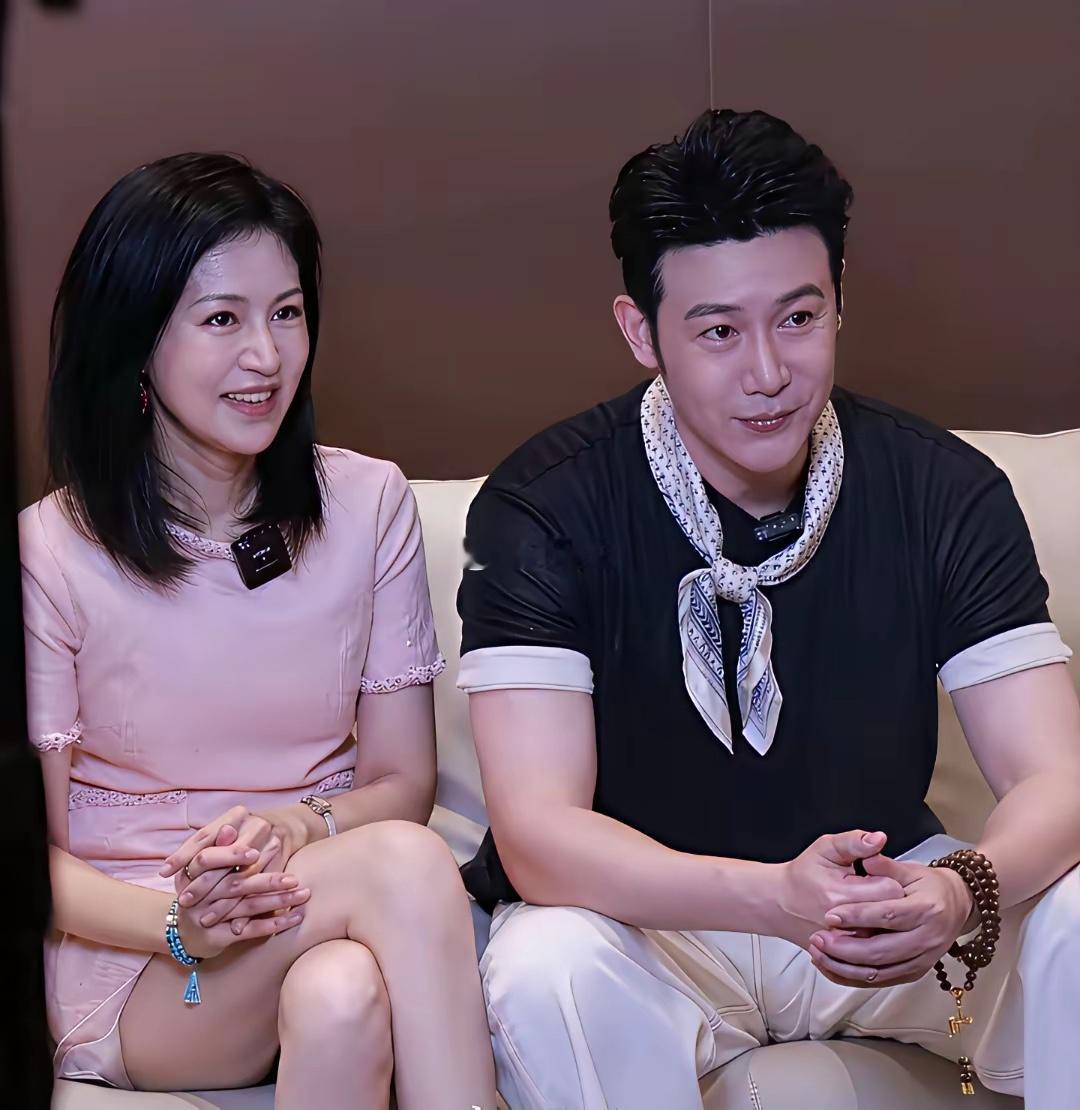 陆毅不再频繁露面，不是因为没戏拍，而是老婆鲍蕾太能赚，根本不需要他再拼。