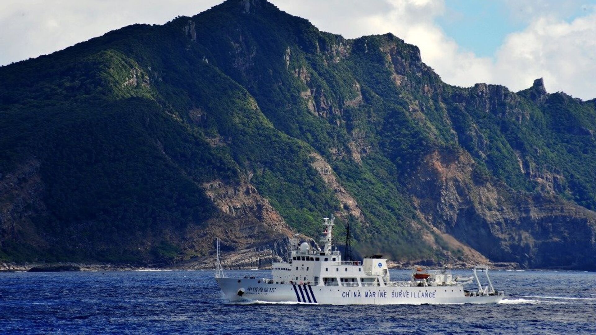 日本这次真闹大了,中方表态很不寻常,大刀就该向鬼子头上砍去