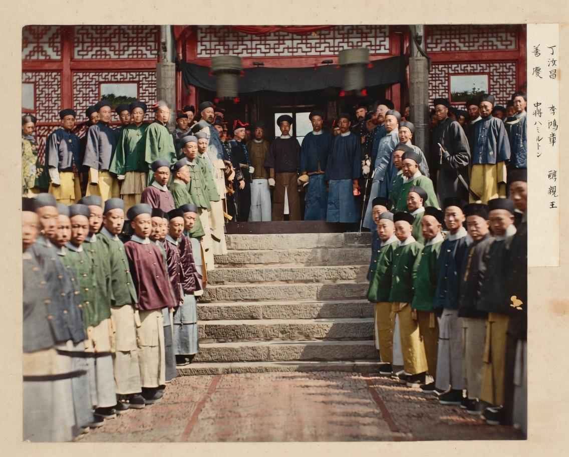 1886年，北洋海防大阅的“全明星”合影。这张照片是中国近代海军史上极具分量的一