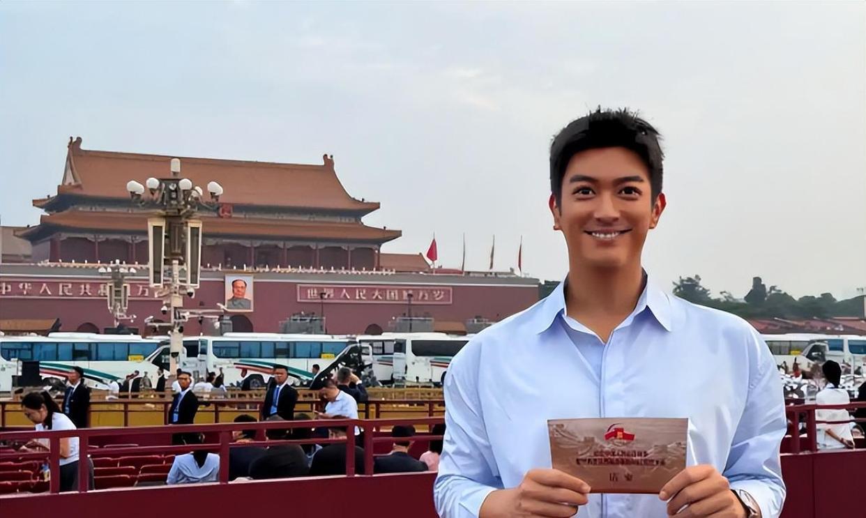 难怪未邀流量偶像，阅兵两天内多位顶级明星声誉崩塌，原因揭示九三大阅兵，流量明
