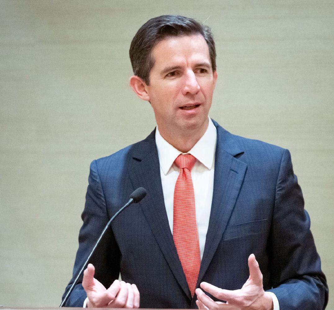 中方一招“配额锁”，澳牛肉亏惨10亿澳元！这波真不冤？新年第一天，澳