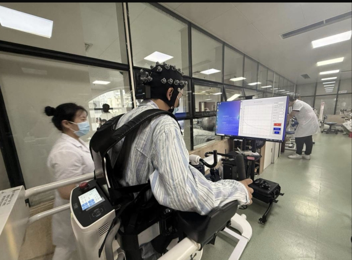 以后“读心术”可能真的要来了全球首个人工智能+脑机接口医疗器械标准，发布了。国家药监局9月14日批准