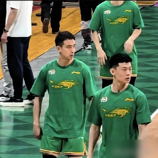 洛佩斯这步棋，下得真“妙”啊。让赵继伟给王岚嵚打替补，美其名曰“帮新人找自信