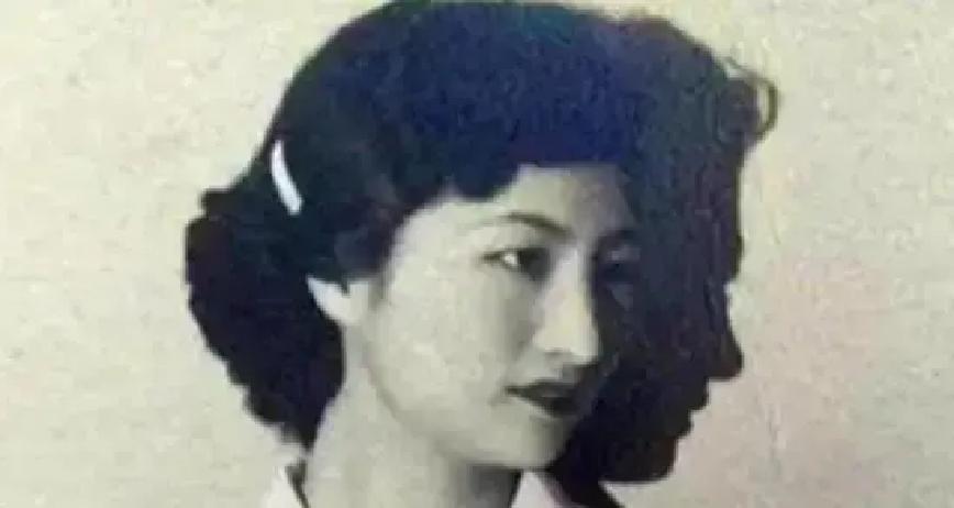 1978年，张春莲因经常去买肉，而被邻居举报，民警把她带走时，丈夫却愣了，张春莲交代丈夫说：“床下面