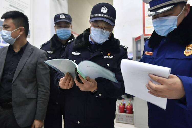 狂卖1.06亿假“港药”！5年暴利生意被曝光，百年老字号竟是骗局最近广东几个