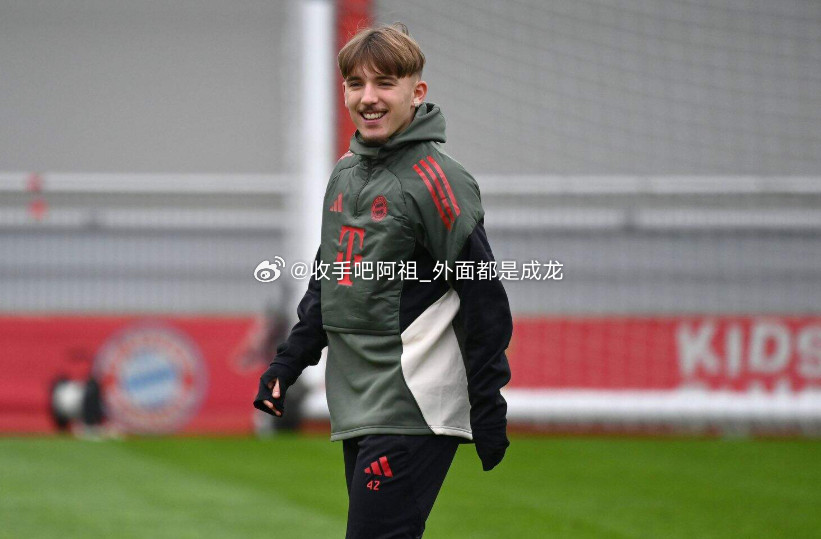 拜仁小将菜纳特·卡尔正在以火箭般的速度蹿红，关于这位17岁新星是否有可能入选20