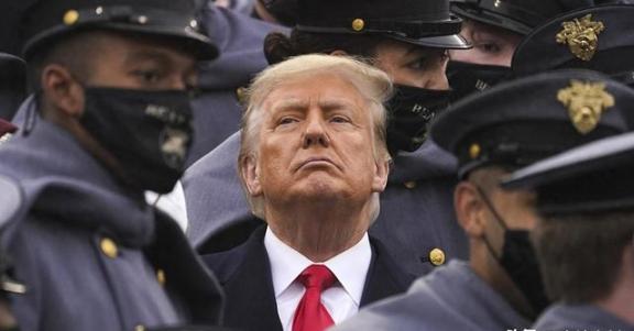 美国为何没有贪官？不是没有，是因为美国从制度上消灭了贪官，就连贪污都是合法的。