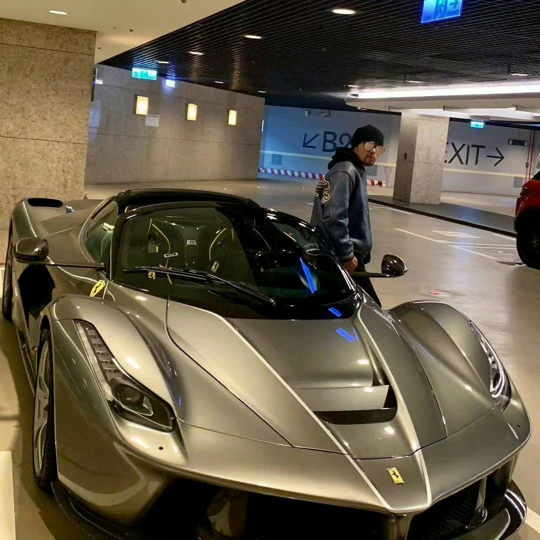哥的副驾是老婆坐的​​​