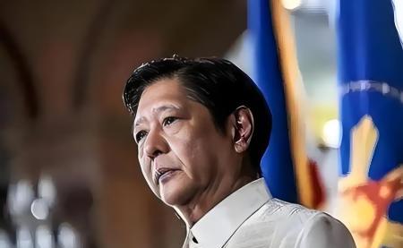自从中国不买菲律宾香蕉以后，菲律宾香蕉协会的负责人控诉：“中国断了30万蕉农的活