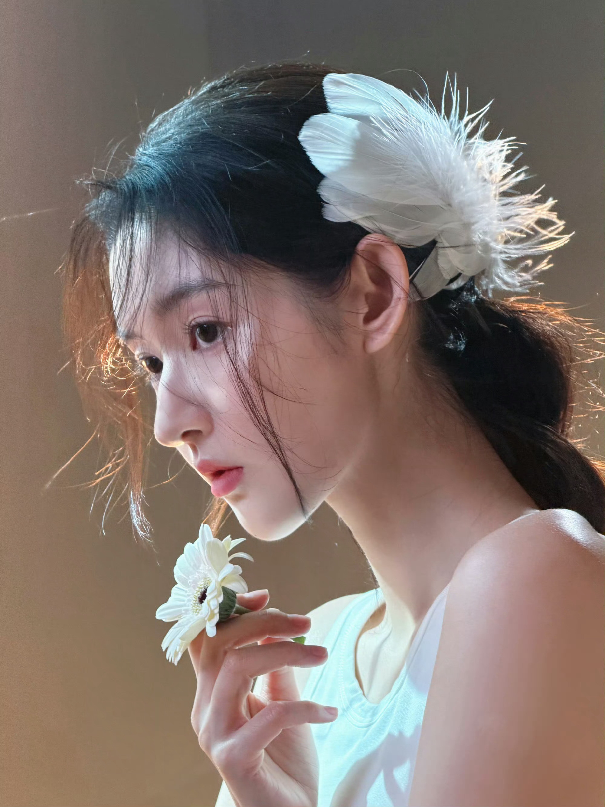 王玉雯提车vlog王玉雯买的第一辆车王姐审美这块我无条件拥护不管是日常风格还是妆