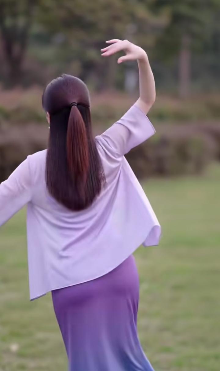 翩翩起舞，魅力无限！美丽的风景！