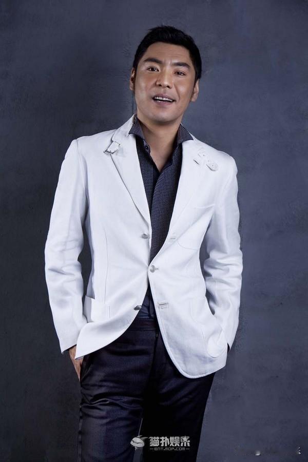 屠洪刚让大多数人不理解！屠洪刚这么聪明却在自己的孩子事上糊涂。​自己亲