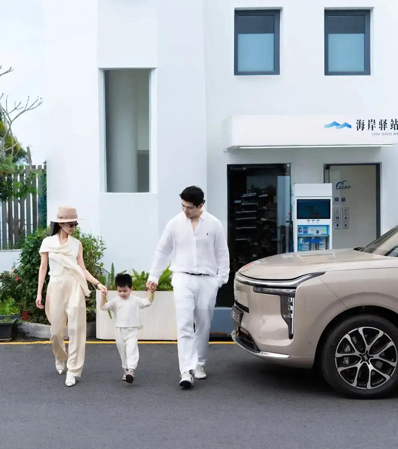 不管你信不信，这就是赤裸裸的现实！电车30万：使用10年，电费1万，卖1.5万