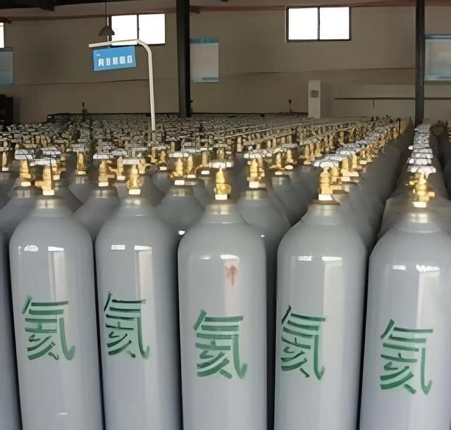在对美竞争中，我国的一个重大短板暴露了！都知道美国严重依赖我国稀土，我们却忽视了