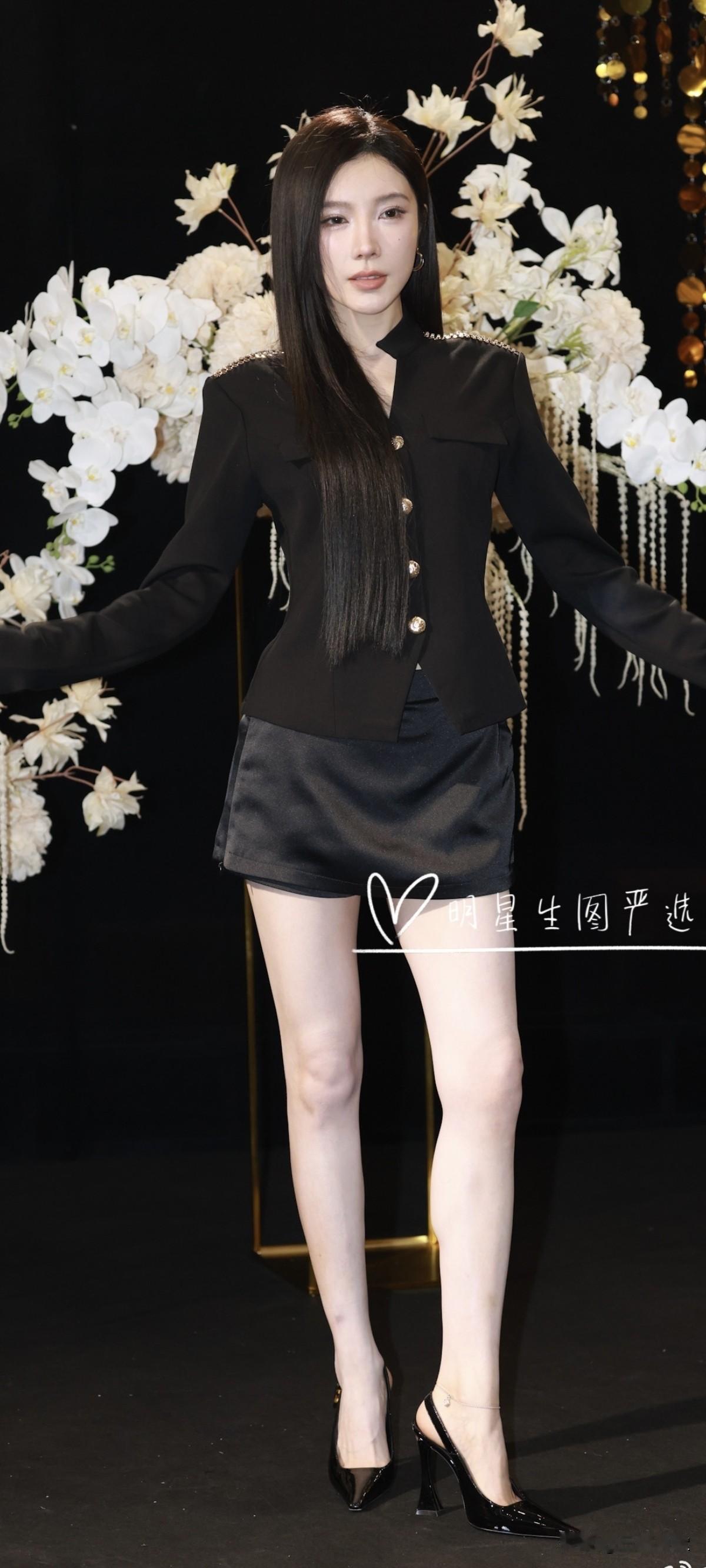 戴燕妮深圳活动生图​​​