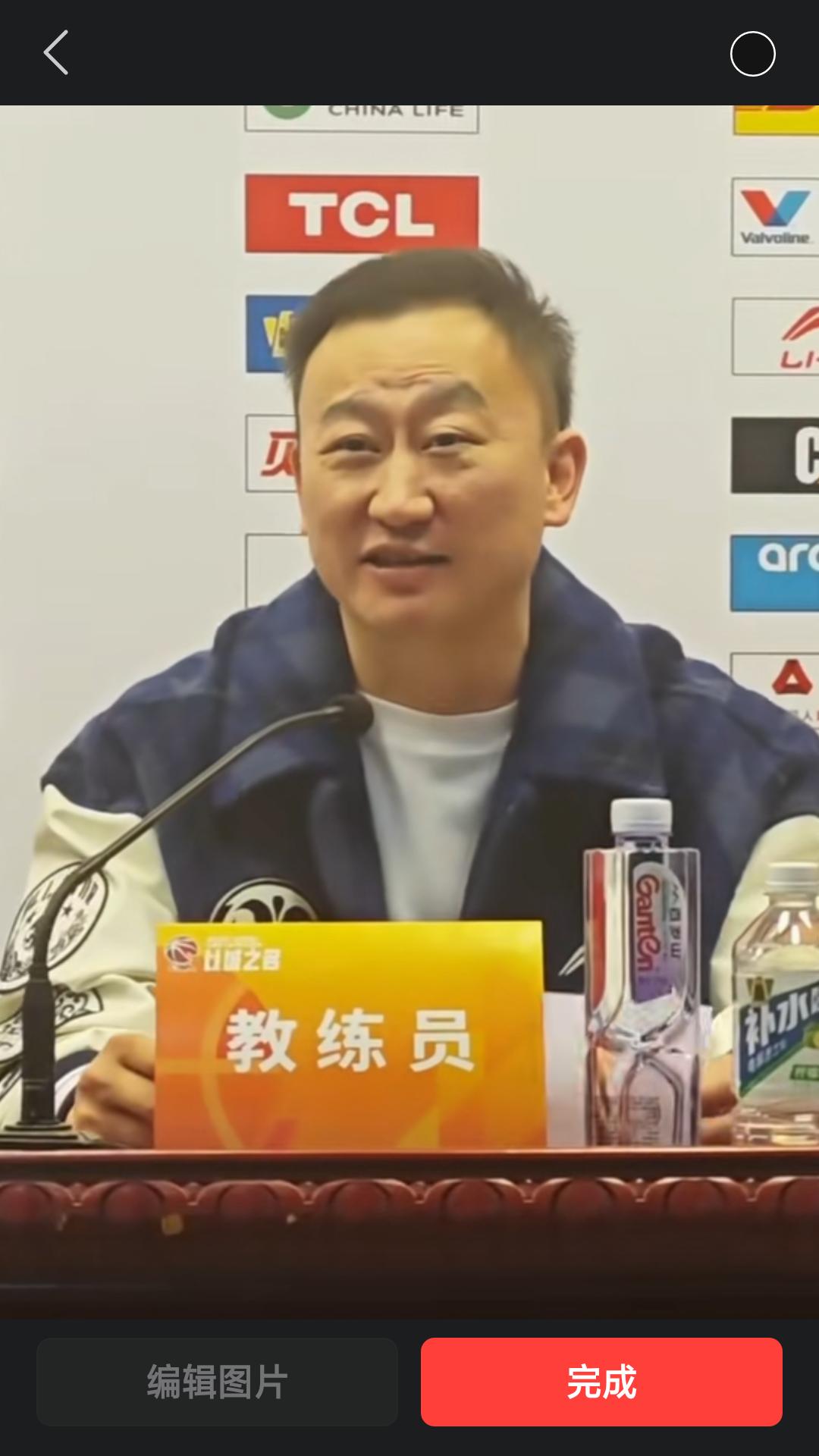 【青岛队主场双加时两分险胜辽宁队，赛后主教练刘维维接受了媒体采访。】刘维维说:这