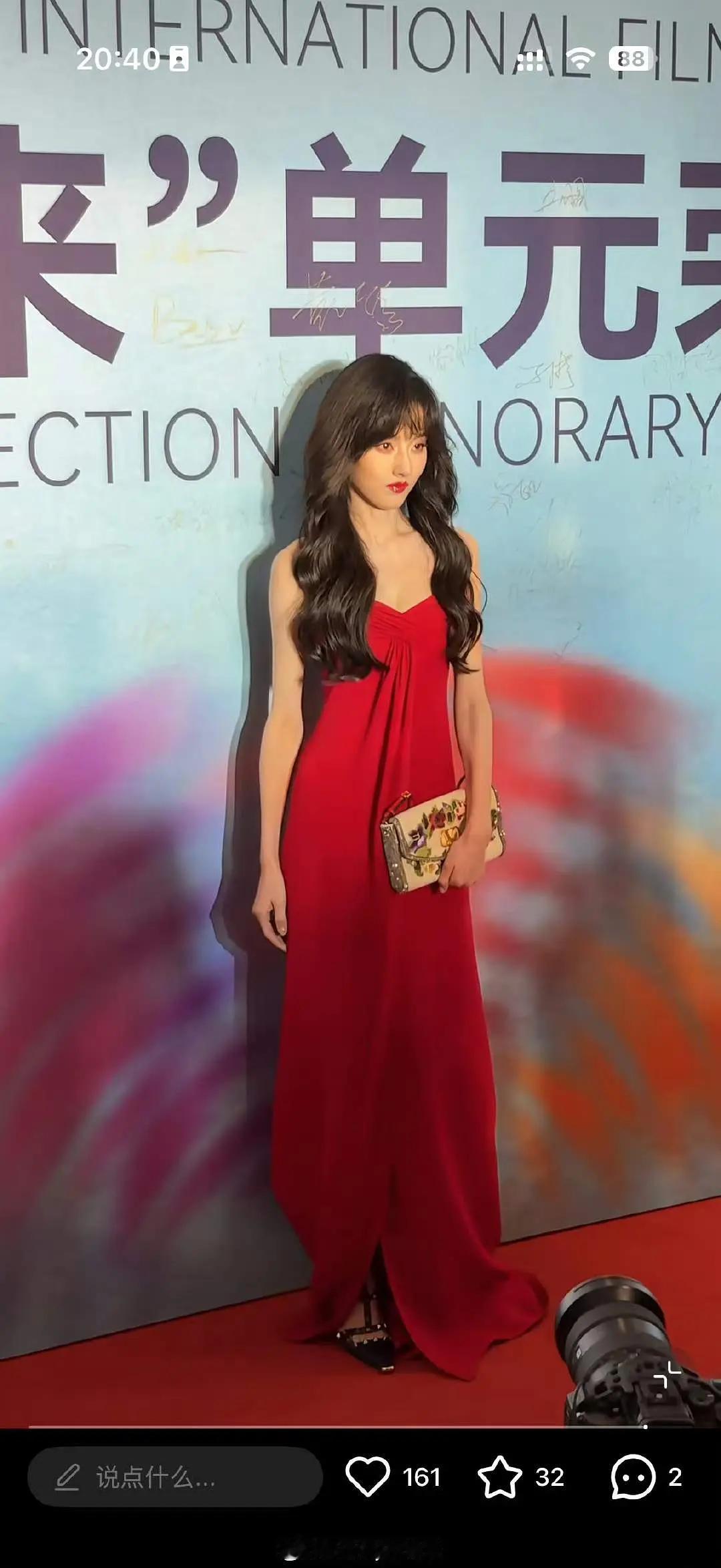 宋祖儿这都瘦成皮包骨了吧