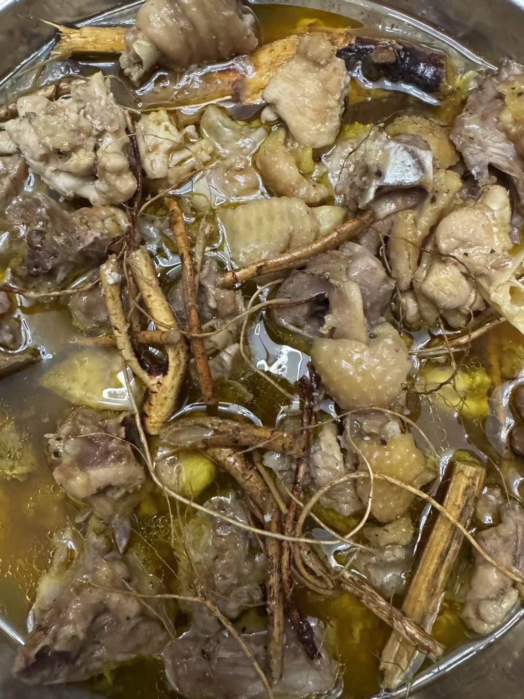 有没有发现，最百搭的食材就是鸡……​​​