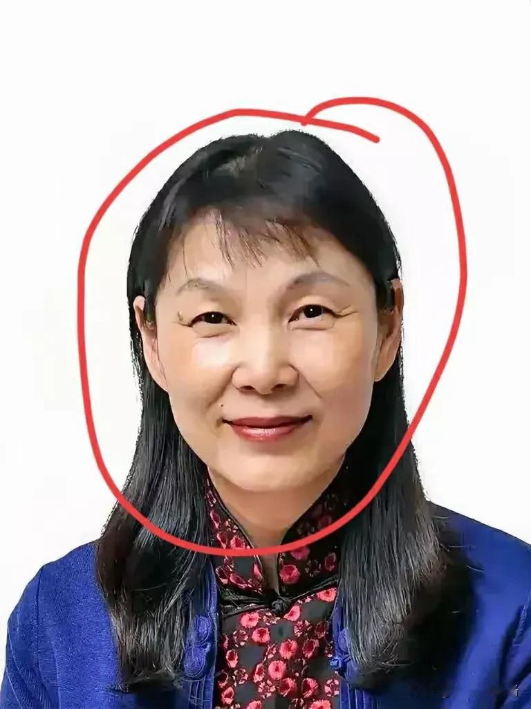 宗老的小三实在是刷新人的三观。大家都以为小三应该长得美艳绝伦，媚眼如丝，像女明