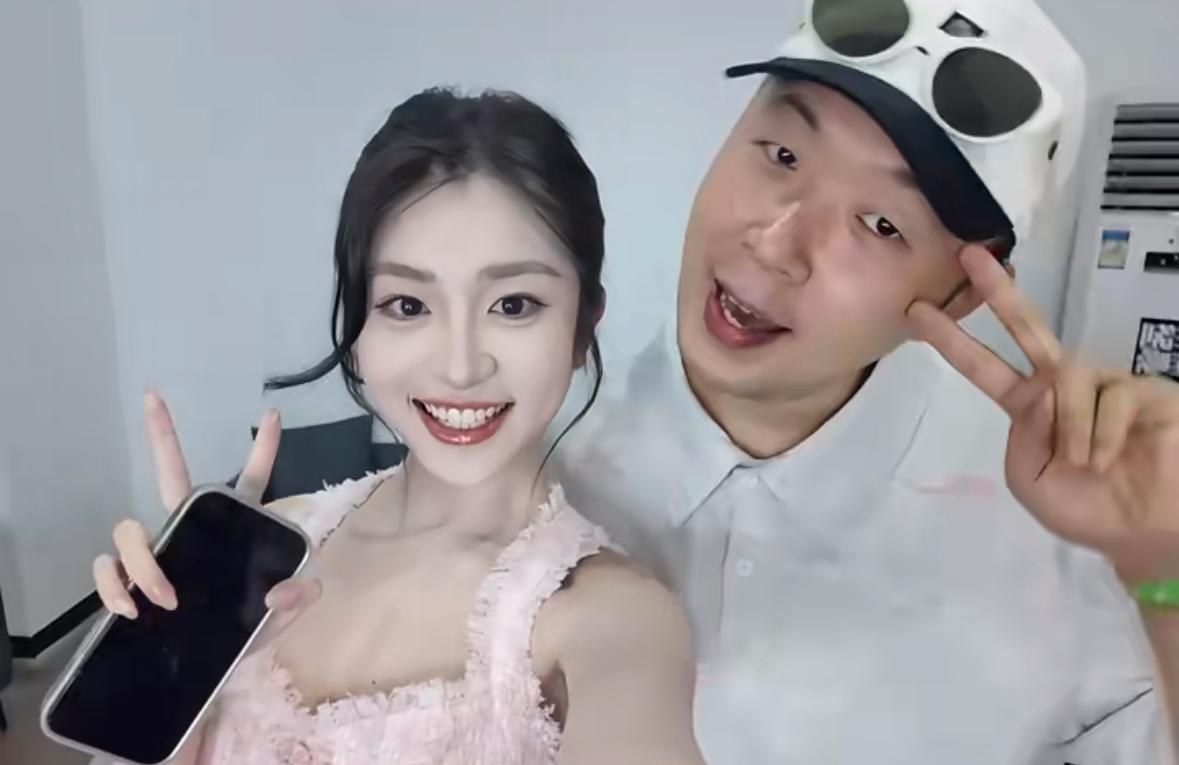 我的个妈！线下徐如蓝这么白这么瘦这么糯这么甜！《心动的信号》的厚重增白滤镜把她的
