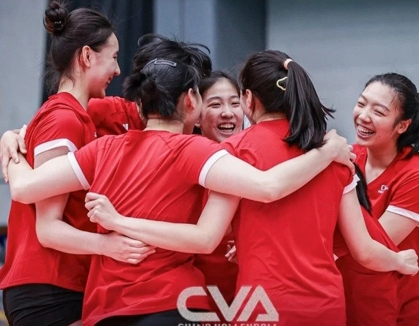 排协发布中国女排集训直播预告时间：4月29日（周三）16:30-17:30我期待