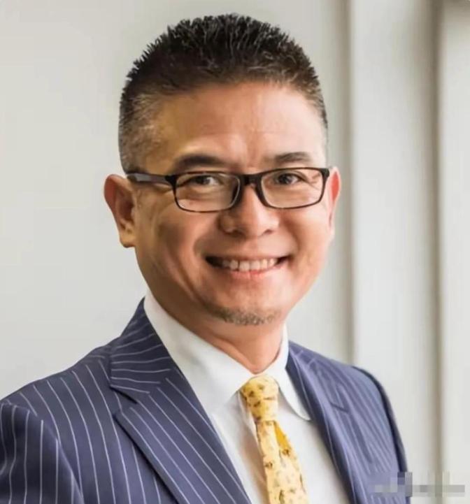 10个亿换不来10分钟？亿万身家命难留，上午签单下午就突然离世。62岁的猎头