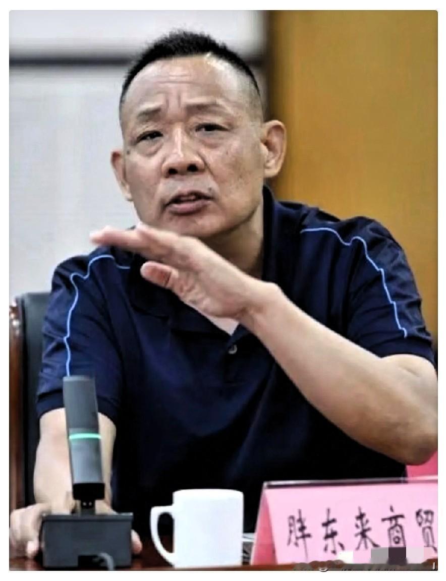 警方作出不予处罚，于东来却不肯就此翻篇！胖东来这件看似有点“轴”的操作，打了多少