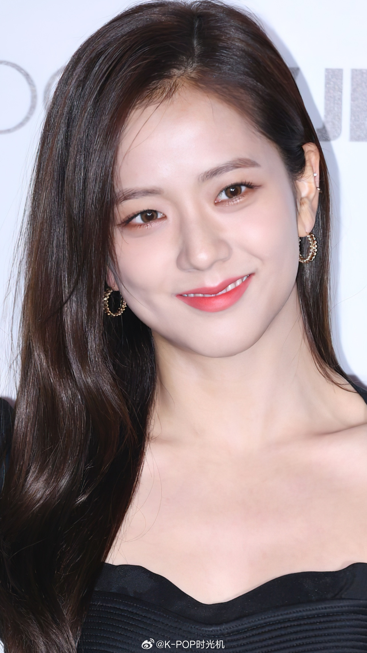 Blackpink金智秀怼脸