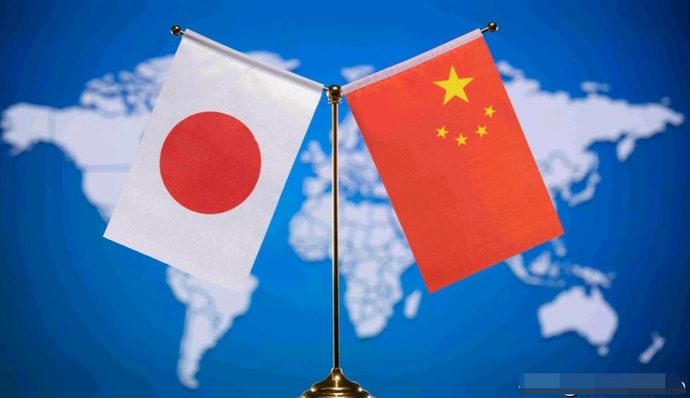 中国真拿出刀子，反而没有一个国家敢上了！我们对日本出重手，结果没想到特朗普不表态