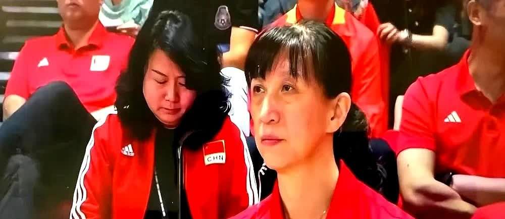 郎平时代欠下的“人情”，好像也该还完了吧？以前老说，赖导是沾了郎导的光。