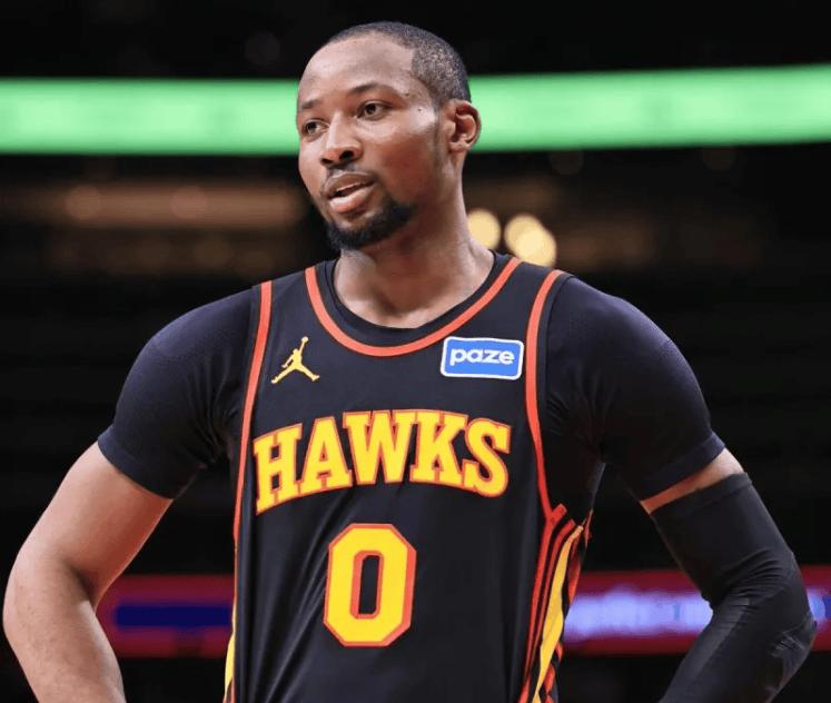 据知名NBA记者JovanBuha独家爆料，湖人与乔纳森·库明加已达成双向兴趣