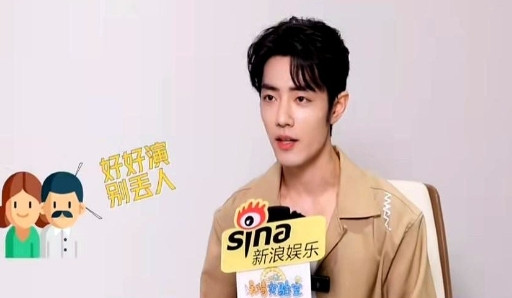 6月11日，肖战爸妈也太可爱了！当肖战告诉她们自己要跟拍过《甄嬛传》的郑晓龙