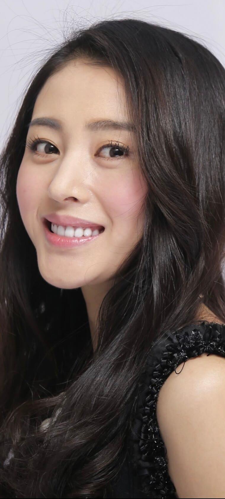 张天爱无美颜无滤镜的状态