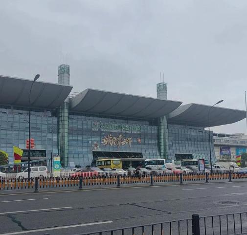 一个不靠海、不靠矿的小县城，凭什么把生意做到全球230个国家？说个数据，你品品
