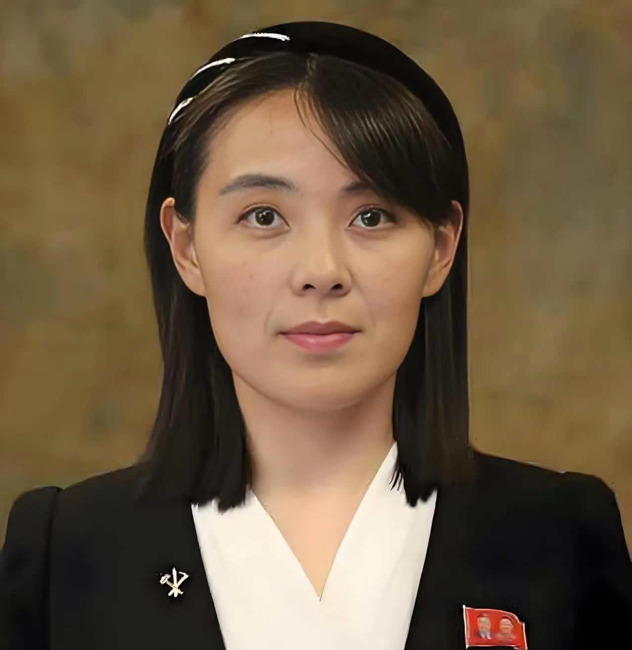 就在刚刚朝鲜宣布了8月14日，朝鲜高层金与正突然放狠话，直言朝鲜从未