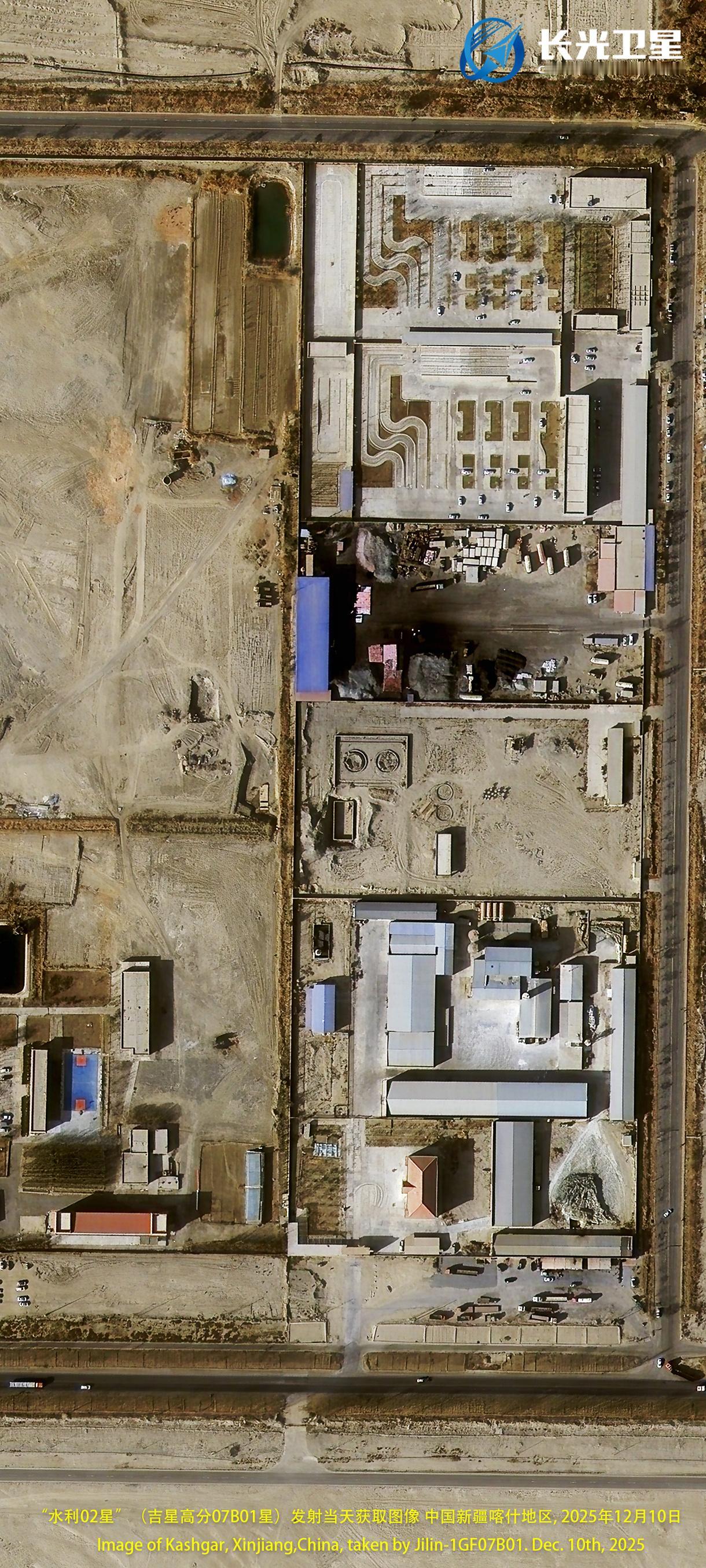 高分07采用实拍实传模式对新疆叶城县地区进行了成像，你能想象这是卫星🛰️拍摄的