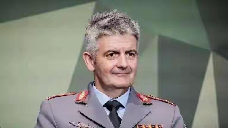 就在刚刚美国突然宣布11月11日，美国搞出了加密圈的大新闻——共和党参议员