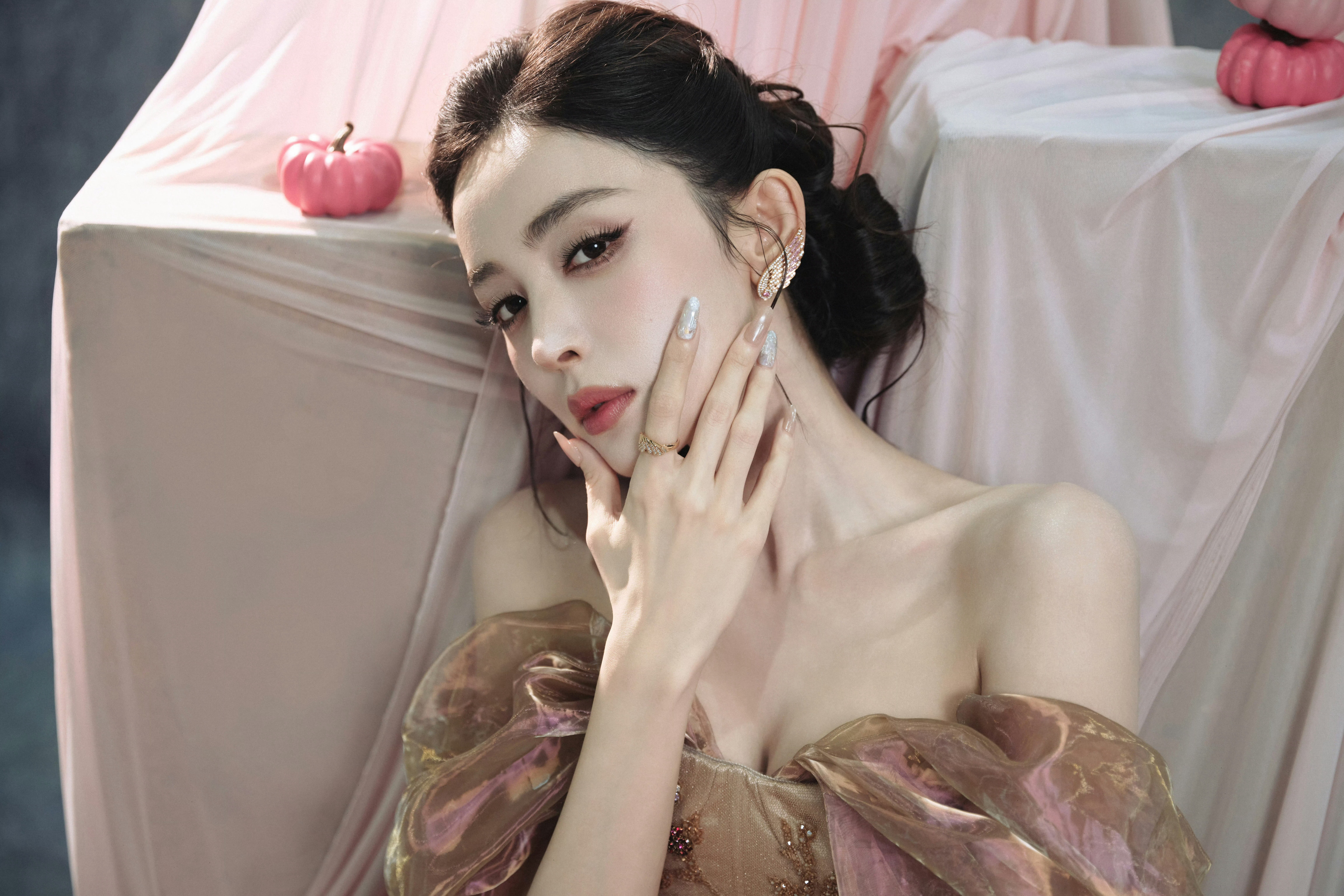 娜扎的脸是真不错