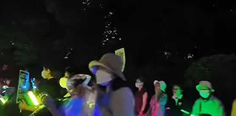 中俄对日警告“敌国条款”后，日本爆发4万人抗议，要求高市早苗下台。8月19日
