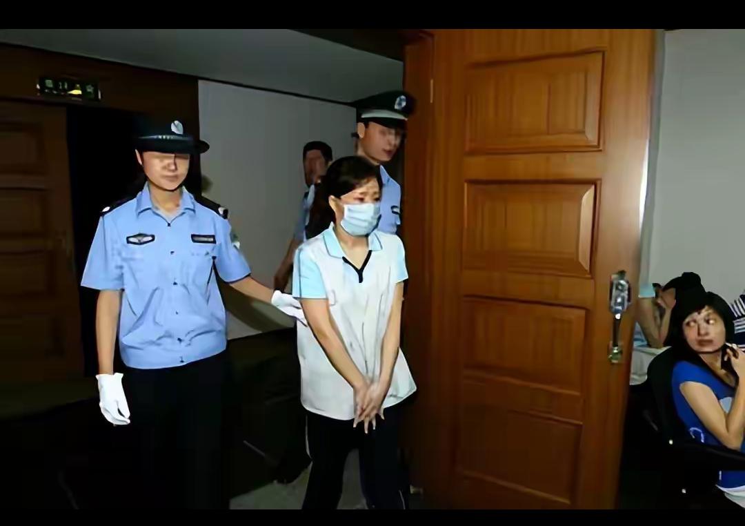 143万指控只认41万，“诈骗”还是“包养”的罗生门，比判决结果更让人在意！