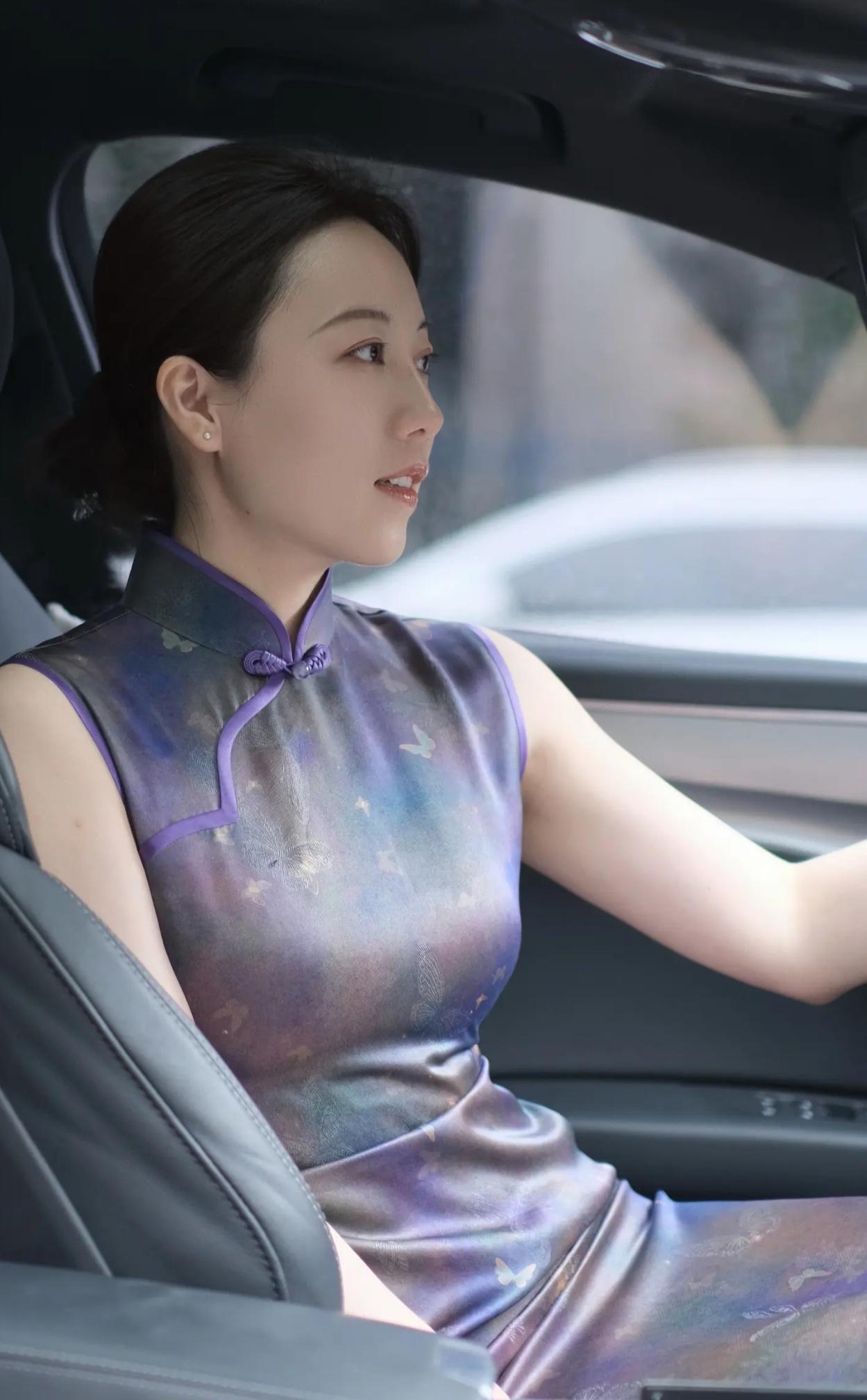 开车也要保持优雅