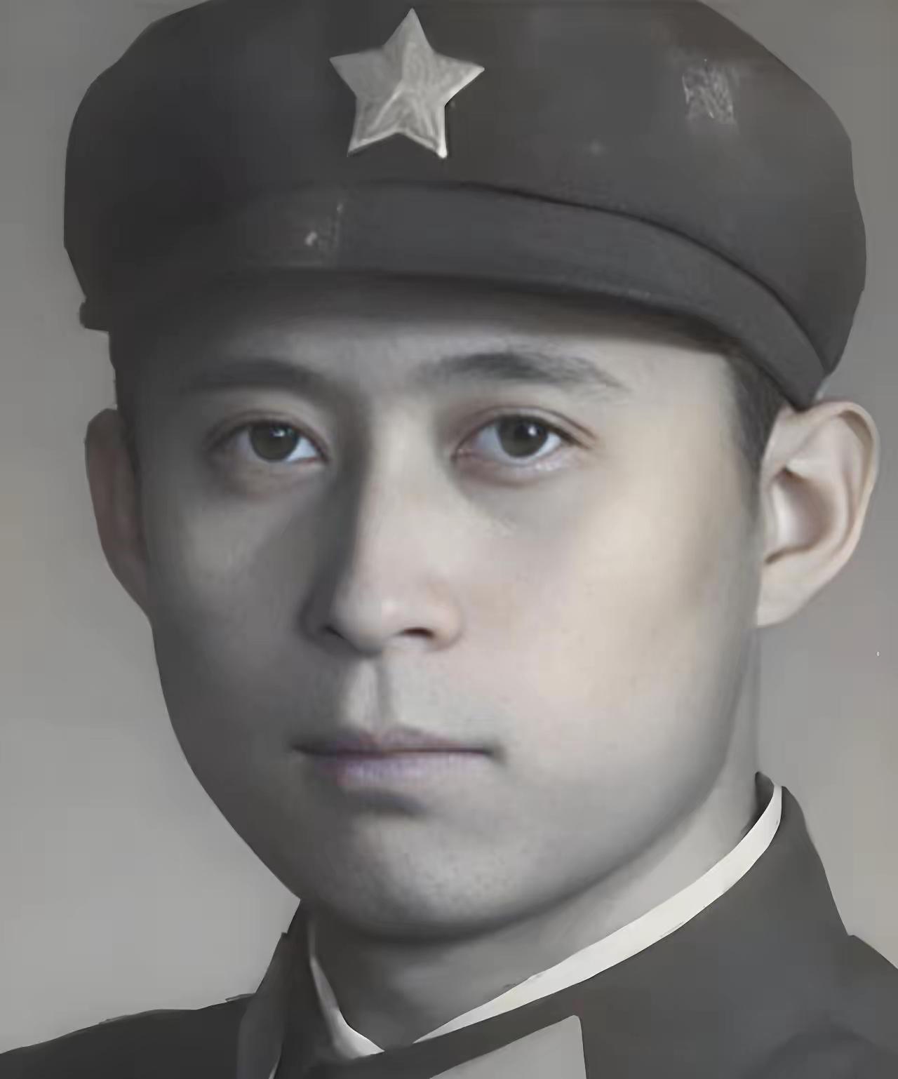 1999年，北京，16岁的烈士遗孤吉云云因脑部长瘤，生命危在旦夕。她向父亲生前所