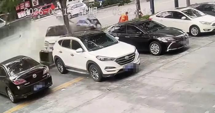 “必须严惩！”6月15日，江苏连云港，一女子喝醉后，不想着叫代驾，反而执意开车，