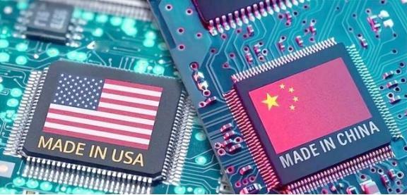 风向突变！450亿颗芯片断供！荷兰突然宣布光刻机管制决定，外媒：这是灭顶之灾。比