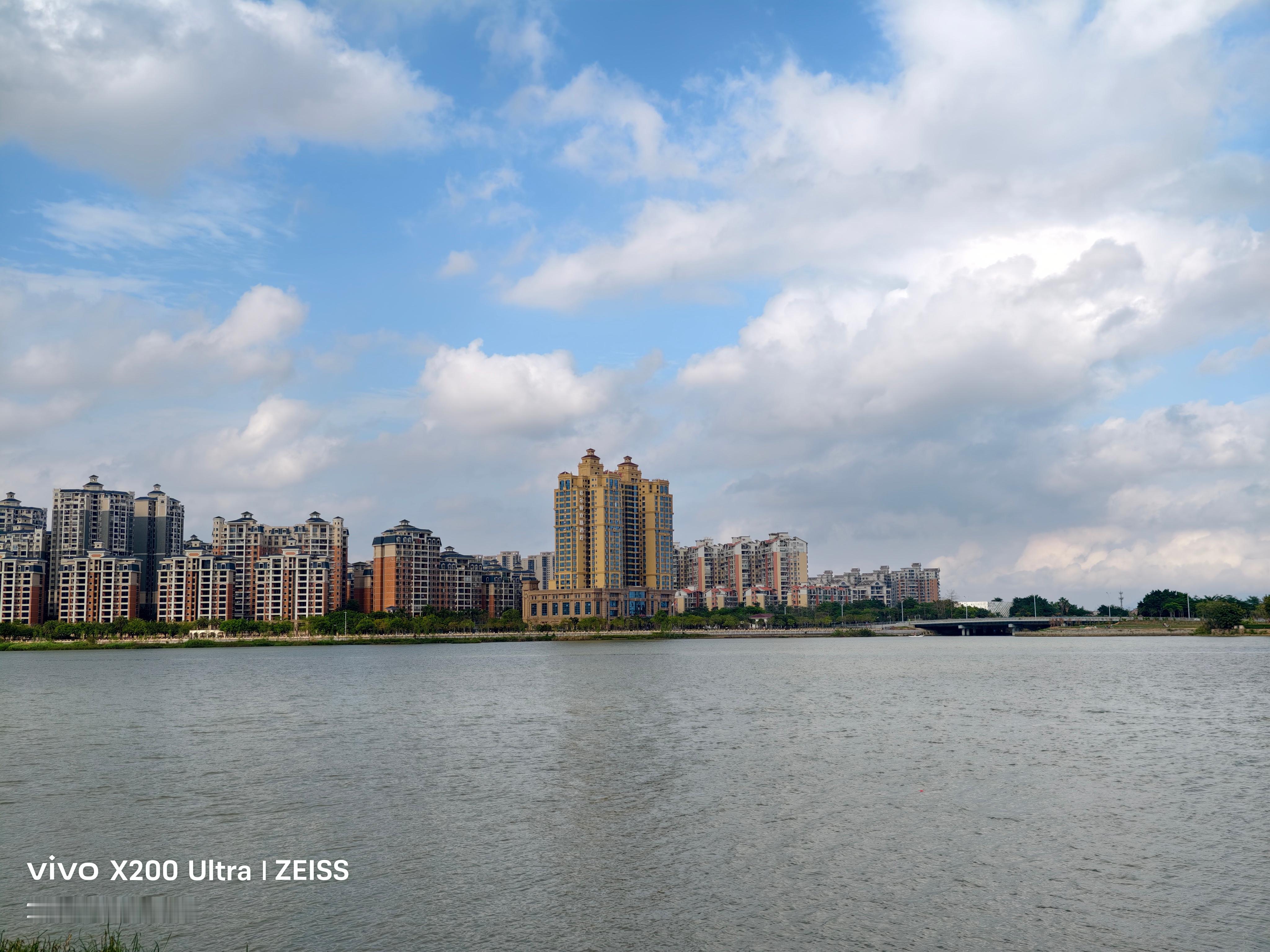 全焦段拍照对比，X200UltravsiPhone16Pro（1.5X，2