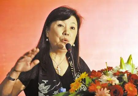 炸锅了！蒋家媳妇一句话，打脸多少装睡的人？蒋方智怡、蒋家后人终于把话挑明了！