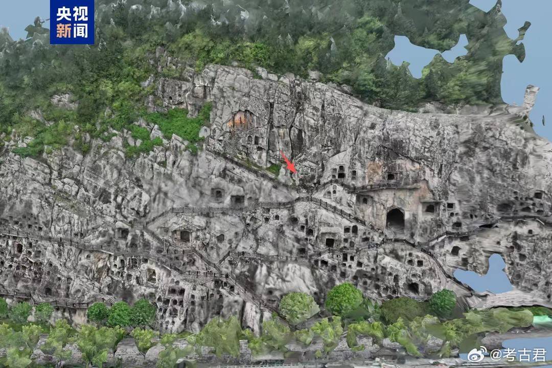 考古新发现龙门石窟唐代石刻在龙门石窟西山南部的崖壁上，距离地面约30米高处，工