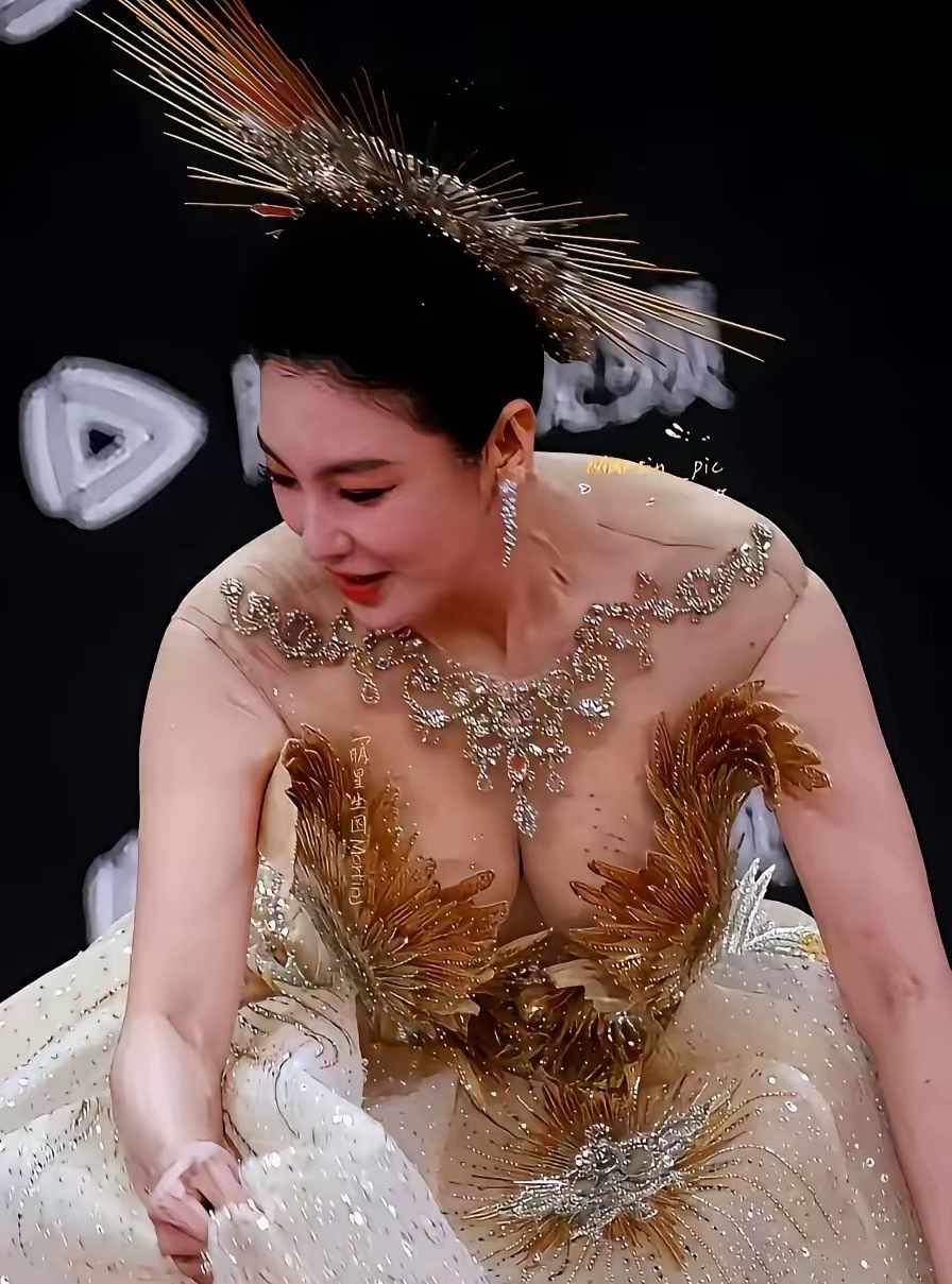 被爆代孕！张雨绮的惊天大瓜！被她前夫袁巴元的前妻举报她婚姻插足，就是小三上位呗！